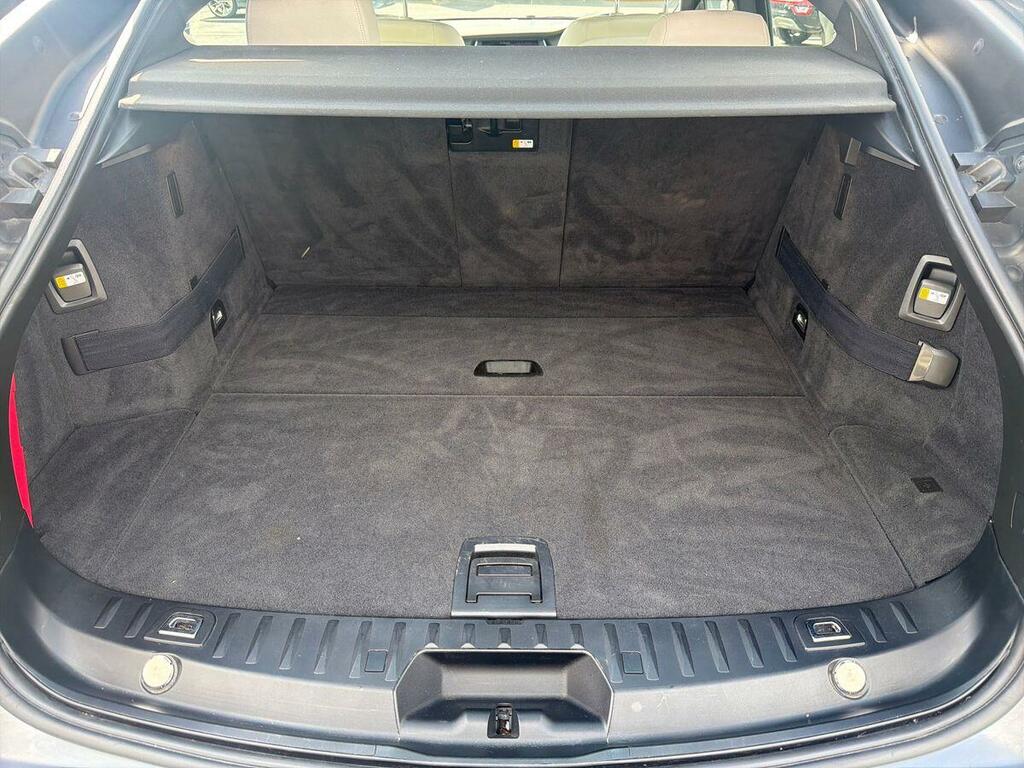 BMW 5 Series Gran Turismo 530D M Sport Step White #18
