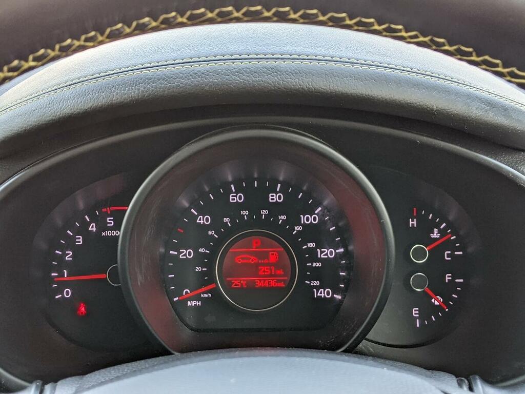 Kia Soul 1.6 Crdi 3 Redline 3 Seat Sold Red #14