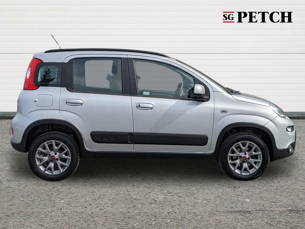 Fiat Panda 0.9 Twinair Cross Hatchback Euro Green #2