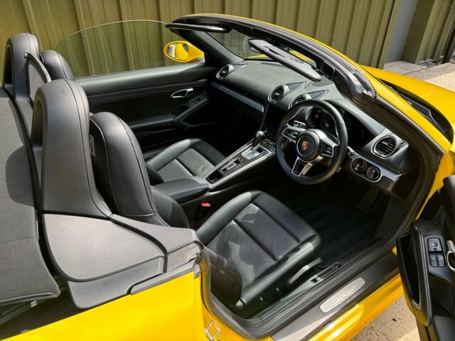 Porsche 718 Boxster 2.0T Convertible Pdk Euro 6 S S 300 Yellow #3