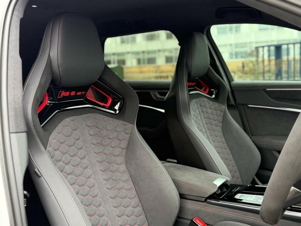 Audi RS6 Avant Gt White #3