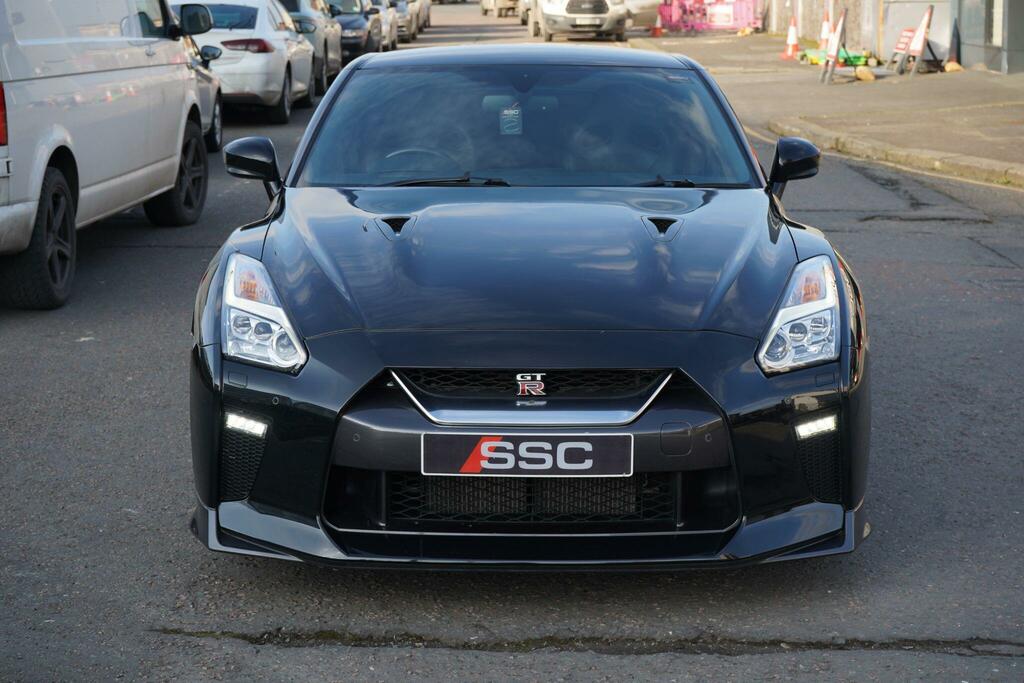 Nissan GT-R Prestige Black #5