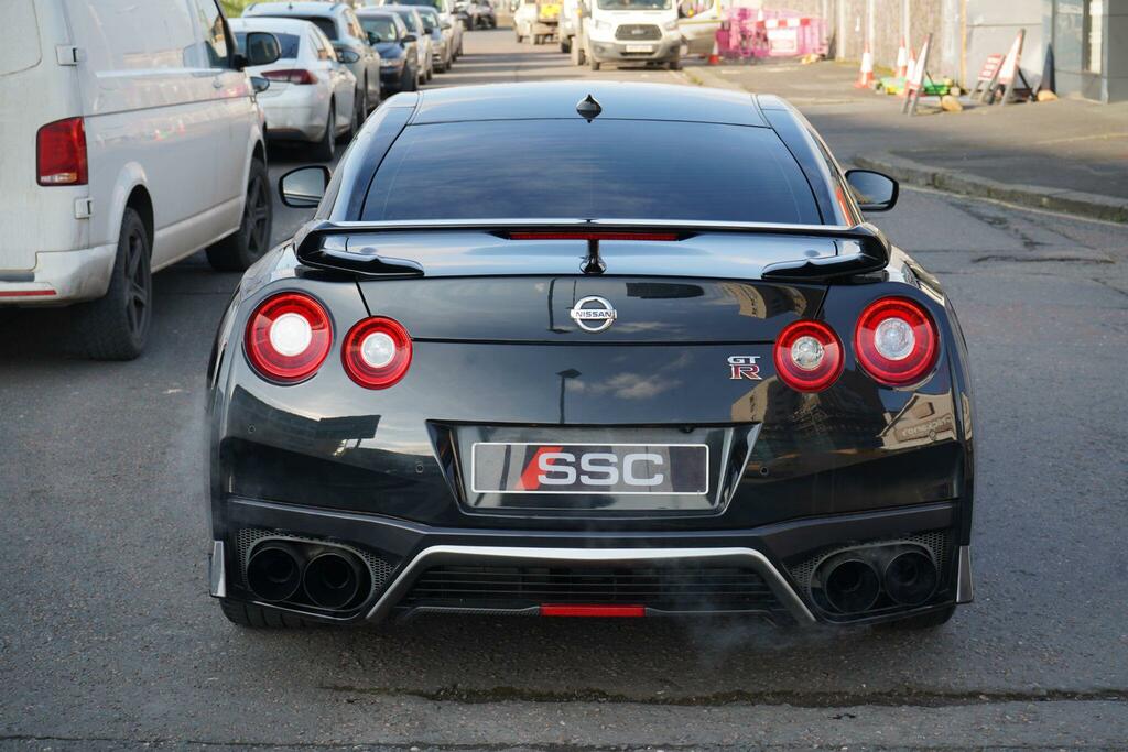 Nissan GT-R Pure Gold #11