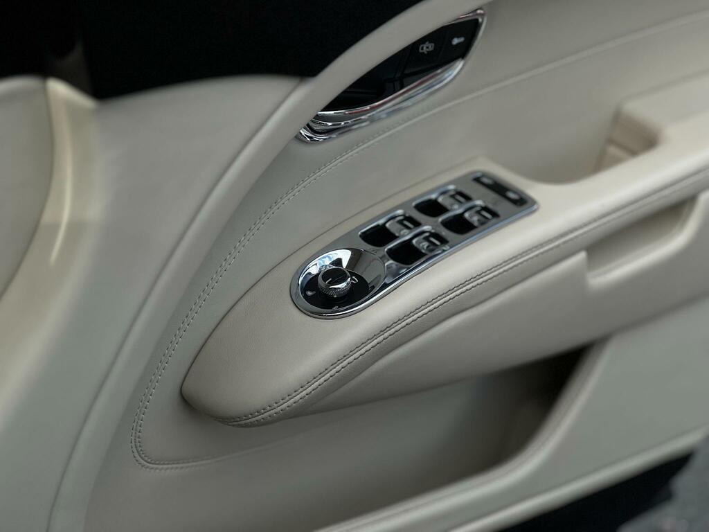 Bentley Mulsanne 6.75 V8 Euro 6 Black #30