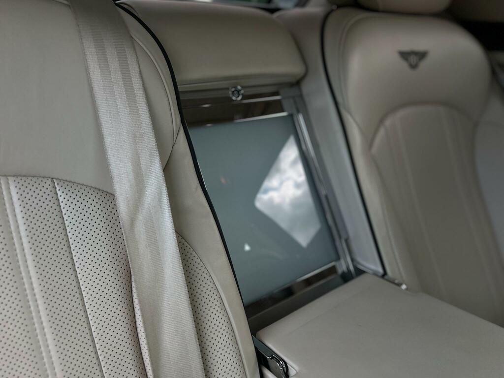 Bentley Mulsanne 6.75 V8 Euro 6 Black #24