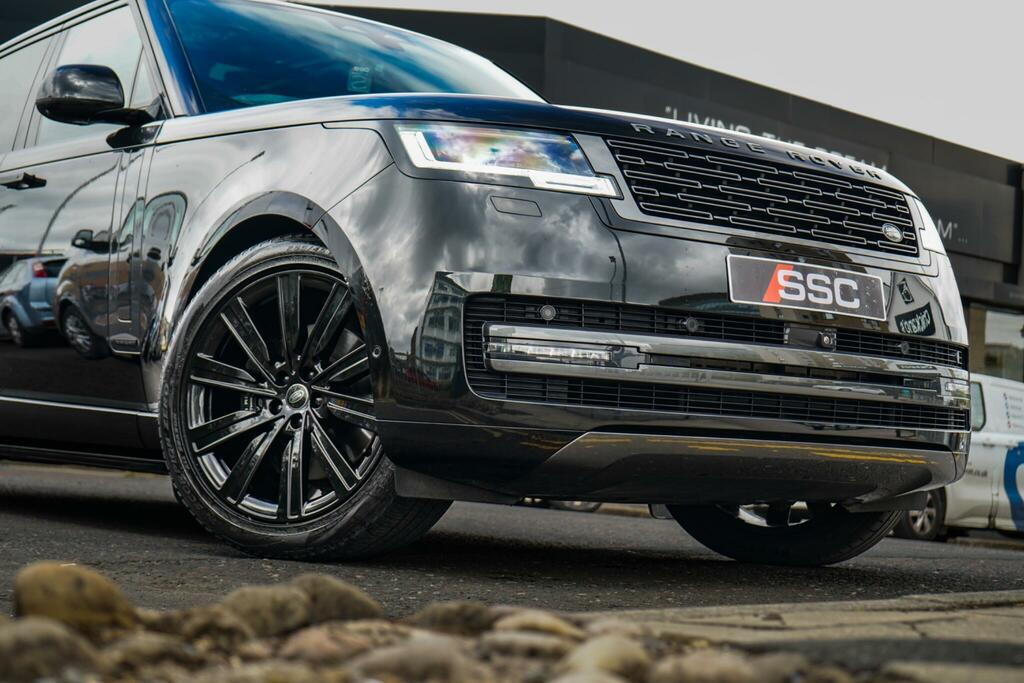 Land Rover Range Rover 3.0 P460e Estate Black #41