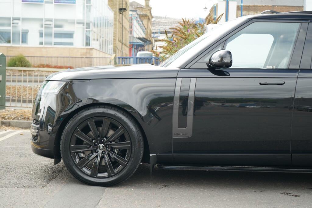 Land Rover Range Rover 3.0 P460e Estate Black #8