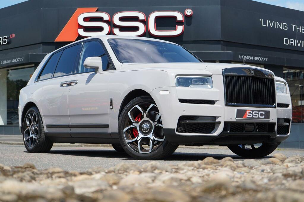 Rolls-Royce Cullinan Black Badge Grey