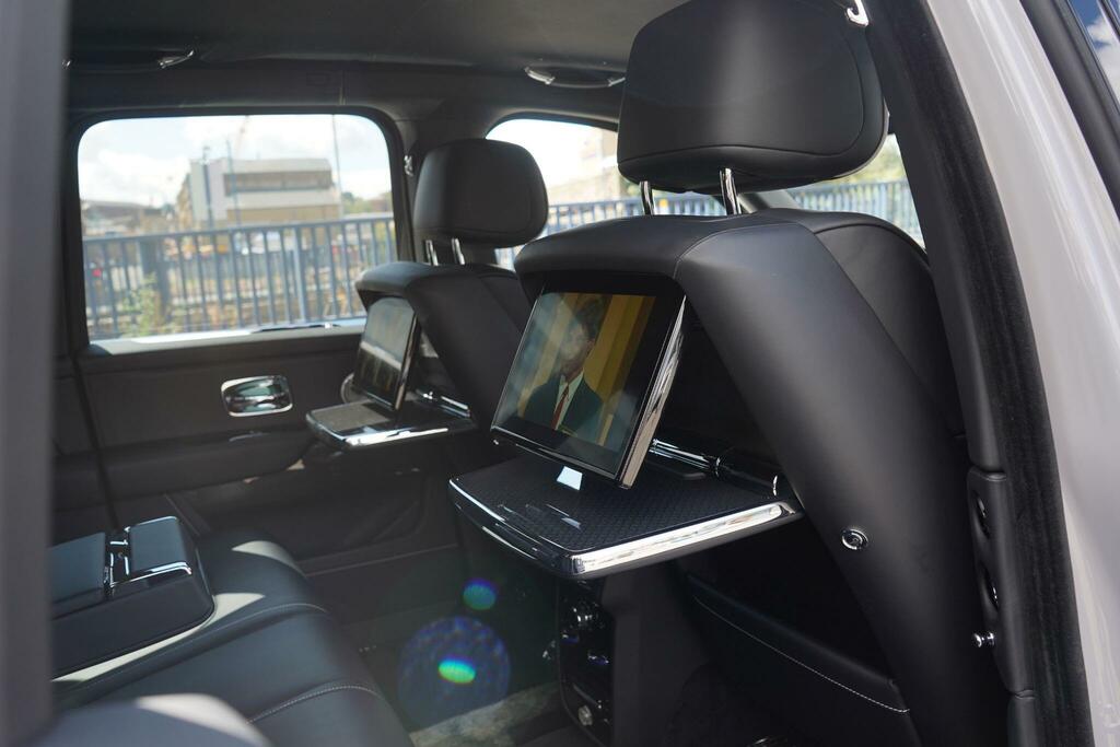 Rolls-Royce Cullinan 6.75 V12 Suv 4Wd Euro 6 563 Bhp Black #24