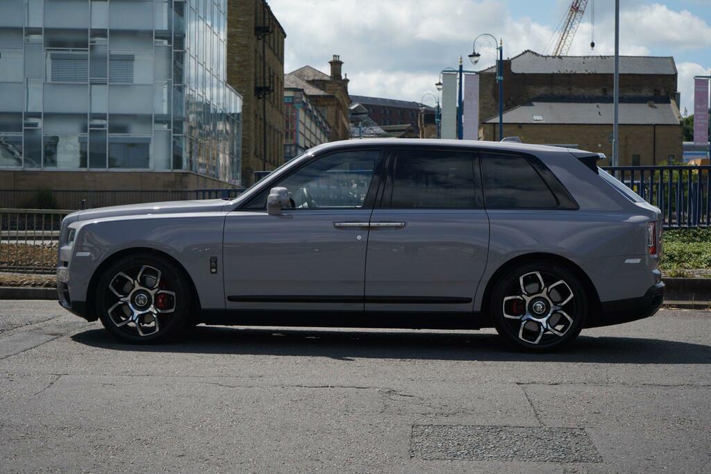 Rolls-Royce Cullinan Black Badge Grey #5
