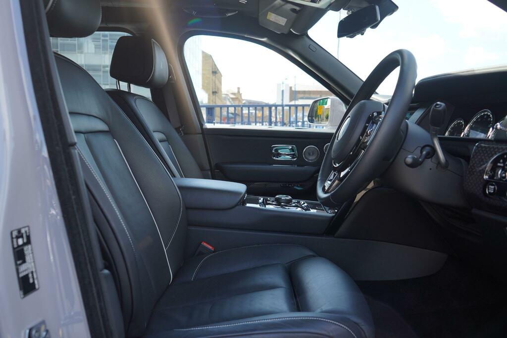 Rolls-Royce Cullinan 6.75 V12 Suv 4Wd Euro 6 563 Bhp Black #20