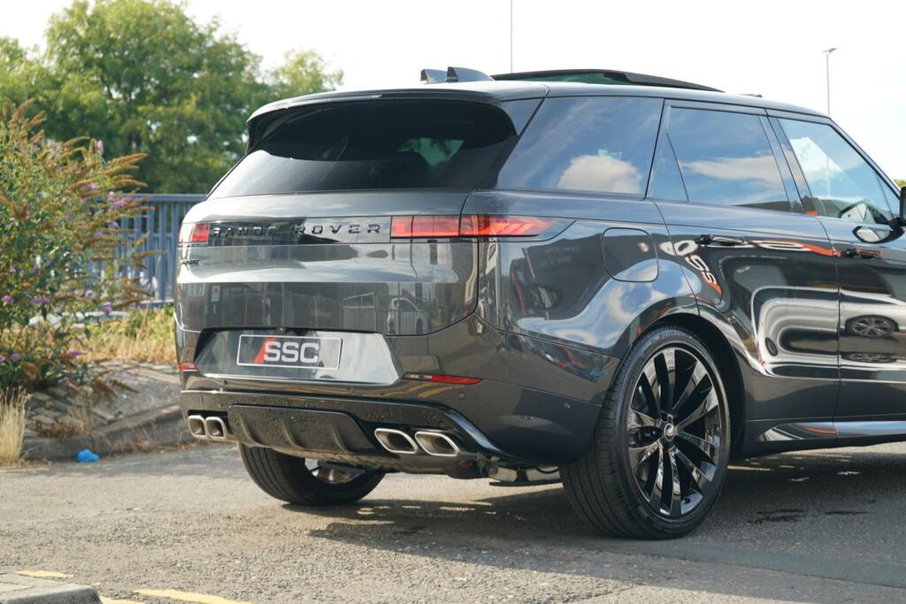 Land Rover Range Rover Sport 3.0 P460e Se Estate Black #12