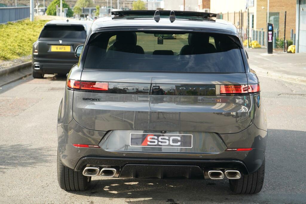 Land Rover Range Rover Sport 3.0 P460e Se Estate Black #10