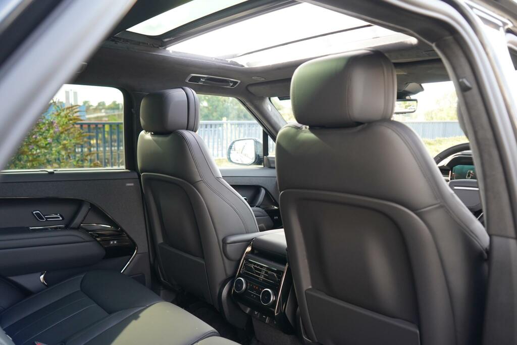 Land Rover Range Rover Sport 3.0 P460e Se Estate Black #22