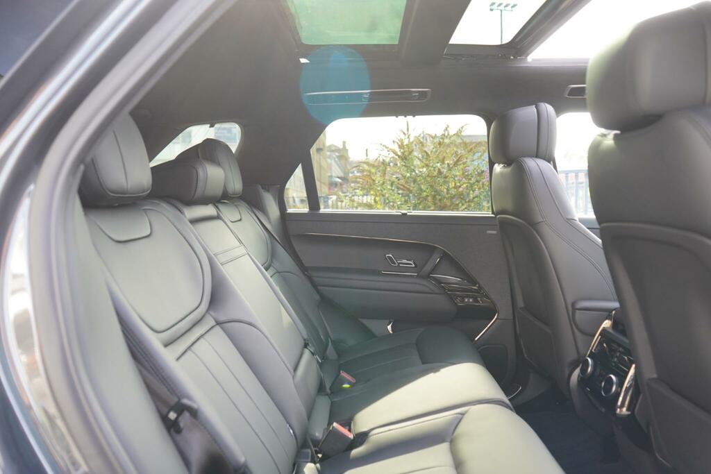 Land Rover Range Rover Sport 3.0 P460e Se Estate Black #23