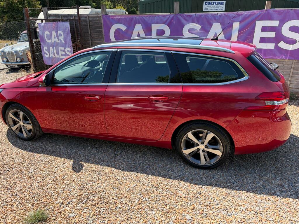 Peugeot 308 SW Allure Red #2