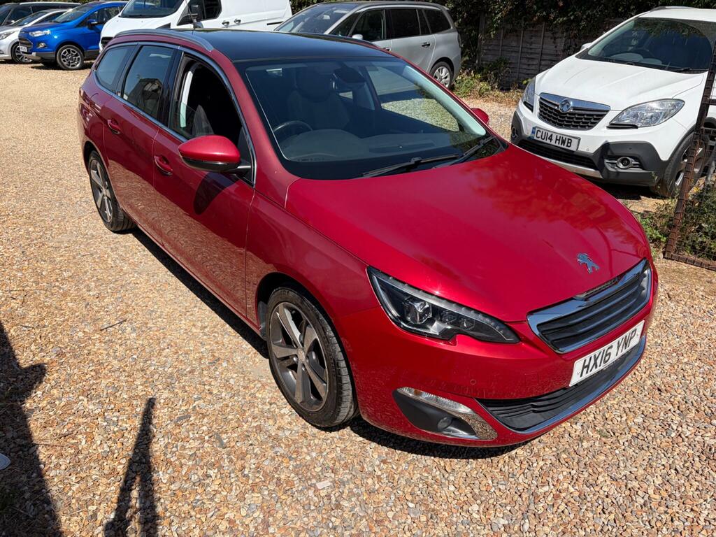 Peugeot 308 SW Allure Red #4
