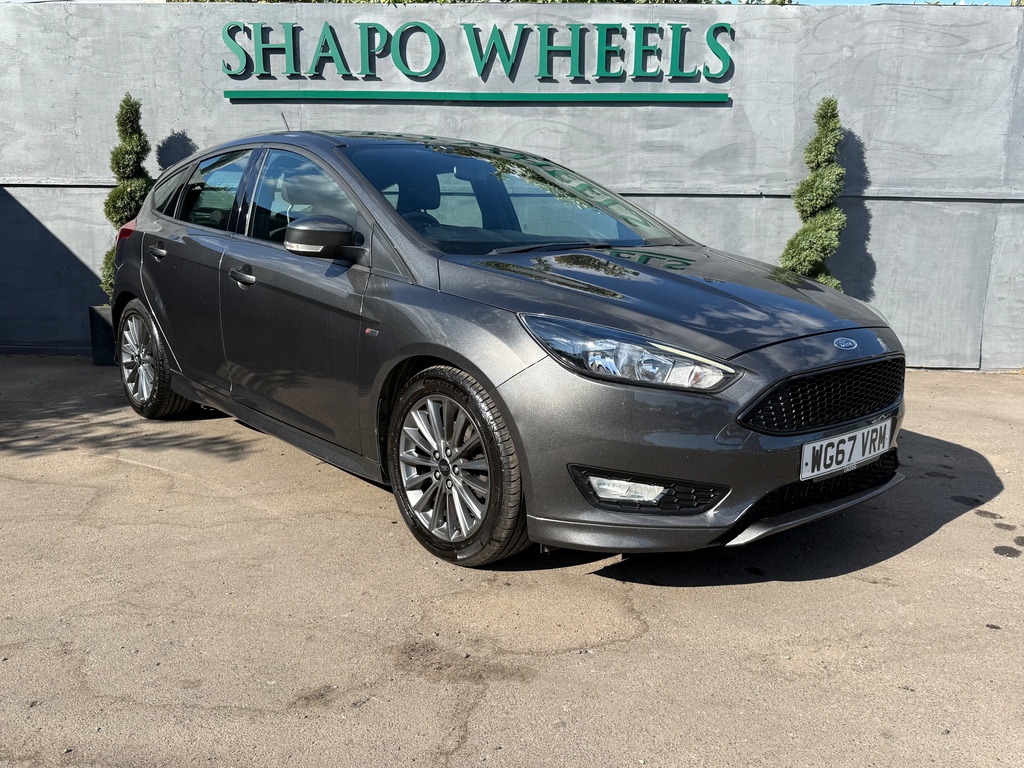 Ford Focus 1.0T Ecoboost St-line Hatchback Grey