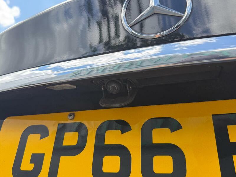 Mercedes-Benz C Class 2.0 C 300 Amg Line Premium 241 Bhp Grey #42
