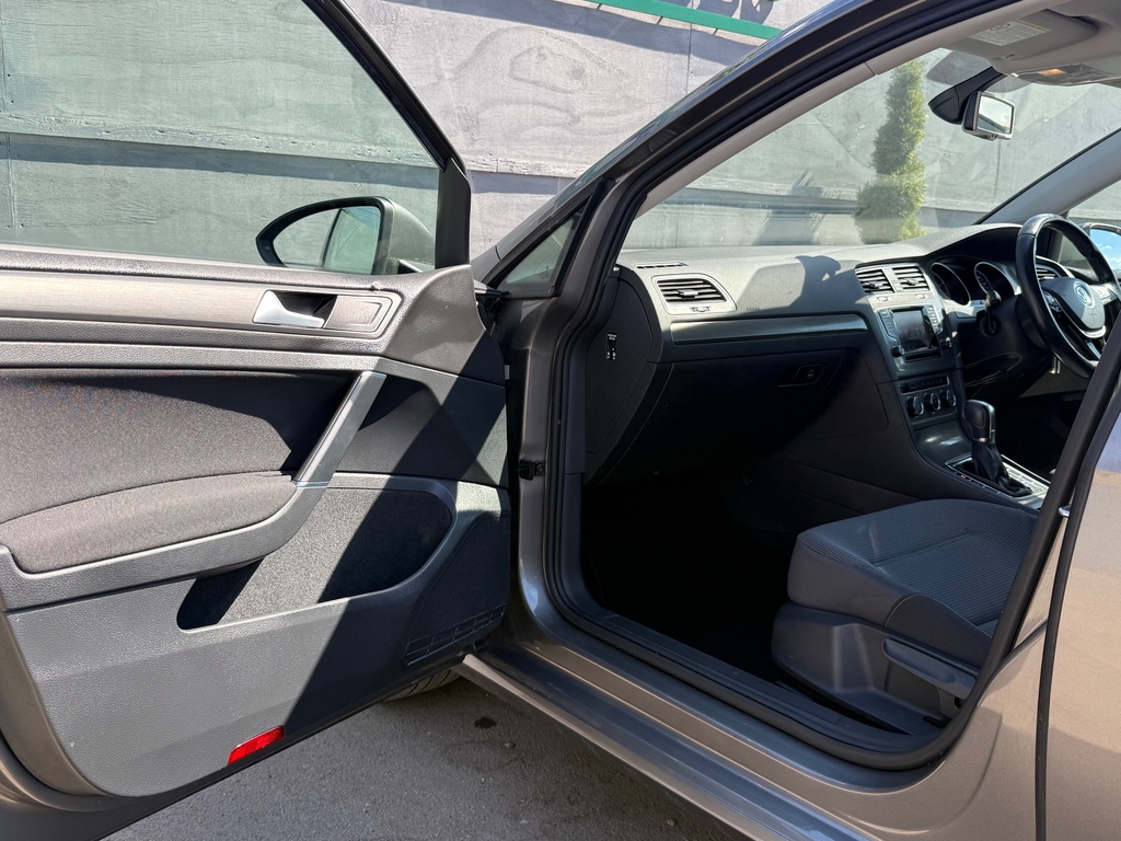 Volkswagen Golf New Se 1.4 Tsi 122 Ps 6-Speed Black #16