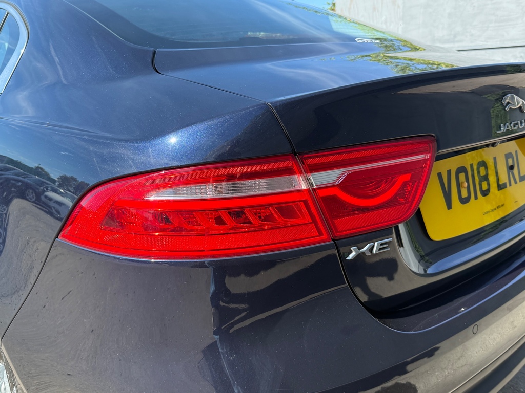 Jaguar XE 2.0I R-sport Awd Euro 6 Ss Grey #30