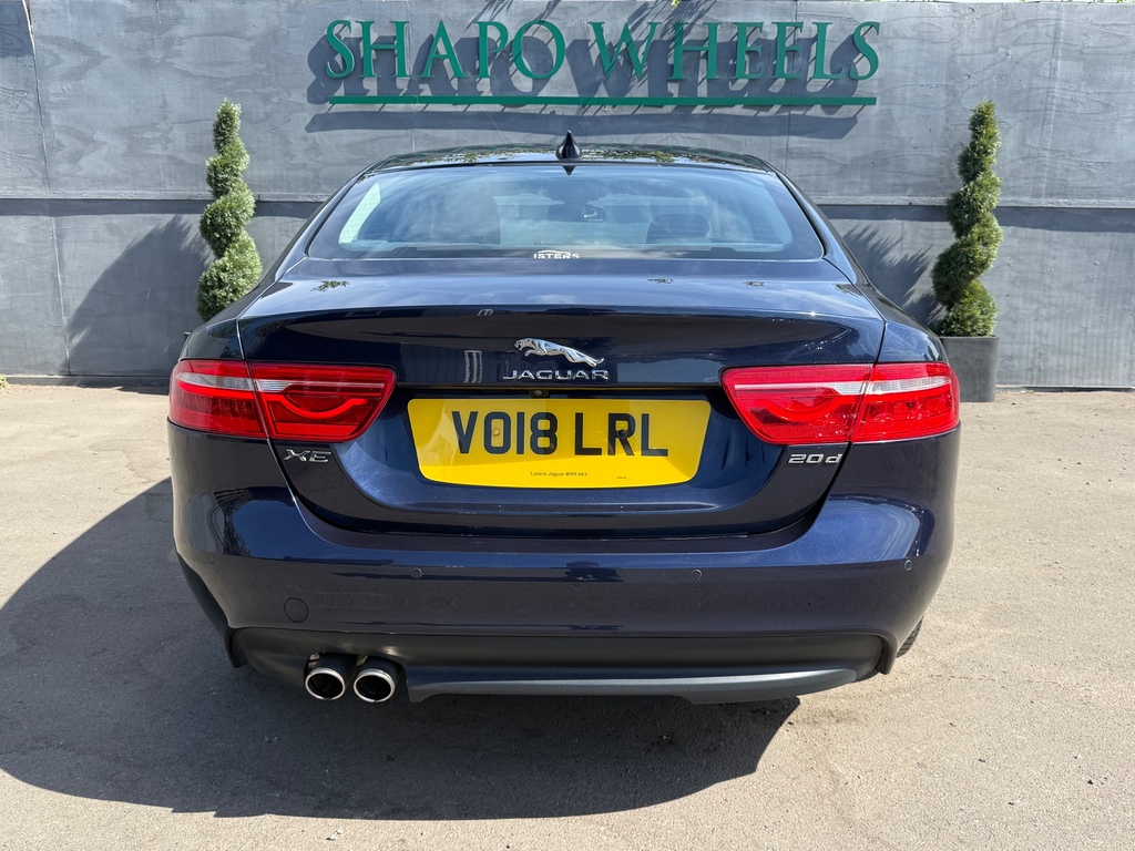 Jaguar XE 2.0I R-sport Awd Euro 6 Ss Grey #9