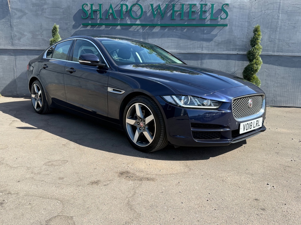 Jaguar XE 2.0D Portfolio Saloon Euro 6 S S Blue