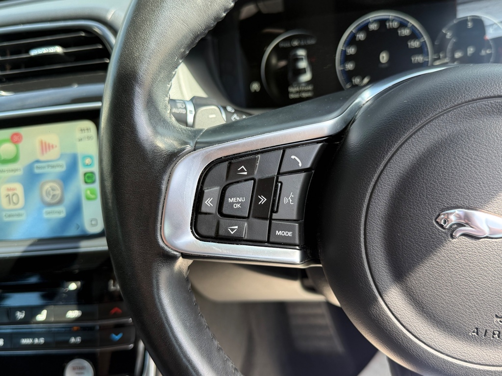 Jaguar XE 2.0I R-sport Awd Euro 6 Ss Grey #46
