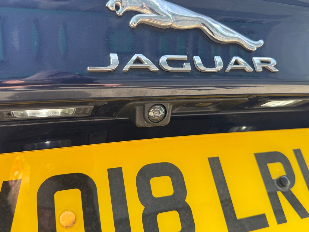 Jaguar XE 2.0I R-sport Awd Euro 6 Ss Grey #34