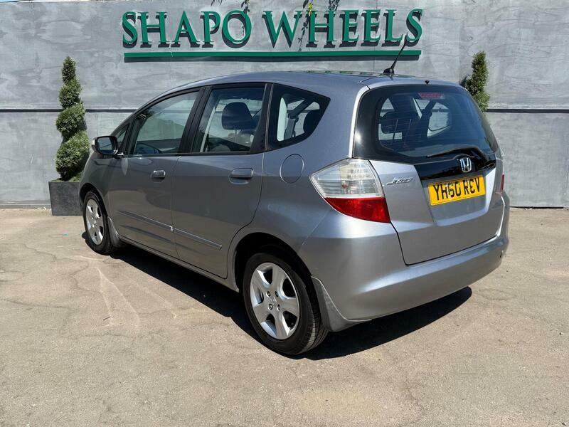 Honda Jazz 1.4 I-vtec Es Hatchback I Shift Euro 5 Silver #2