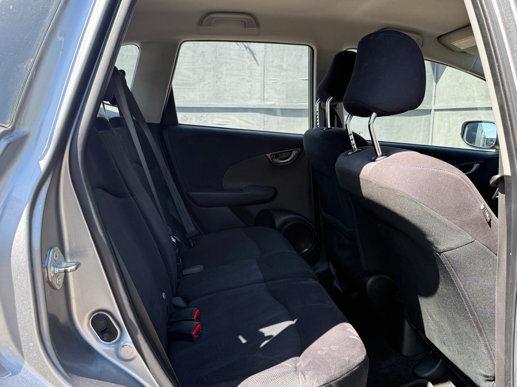Honda Jazz 1.3 I-vtec Es 98 Bhp 12 Month Nationwide Warr Red #21