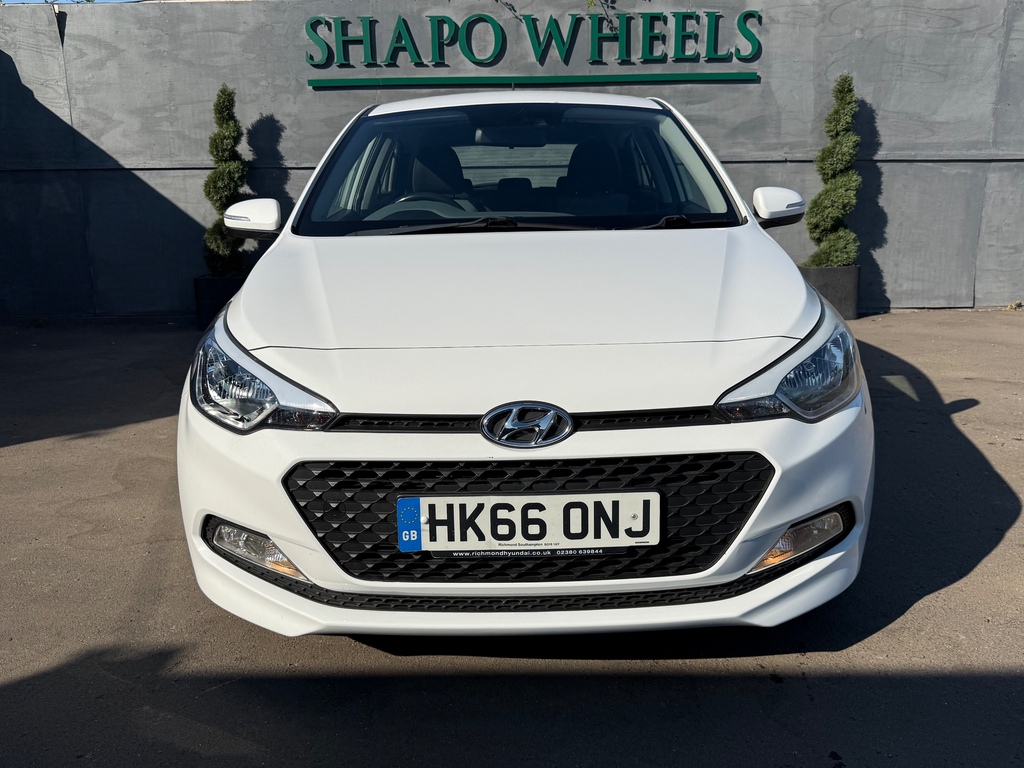 Hyundai I20 1.2 Blue Drive Se Hatchback Euro Black #8