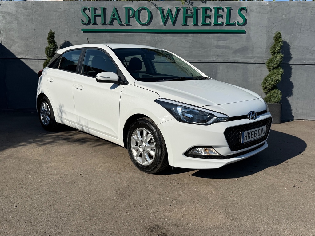 Hyundai I20 1.2 Se Hatchback Euro 6 84 Ps White