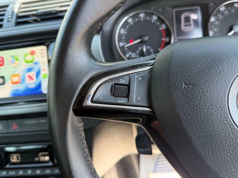 Skoda Fabia 1.0 Se Mpi Red Low Tax Bluetooth Cruise Dab Red #41
