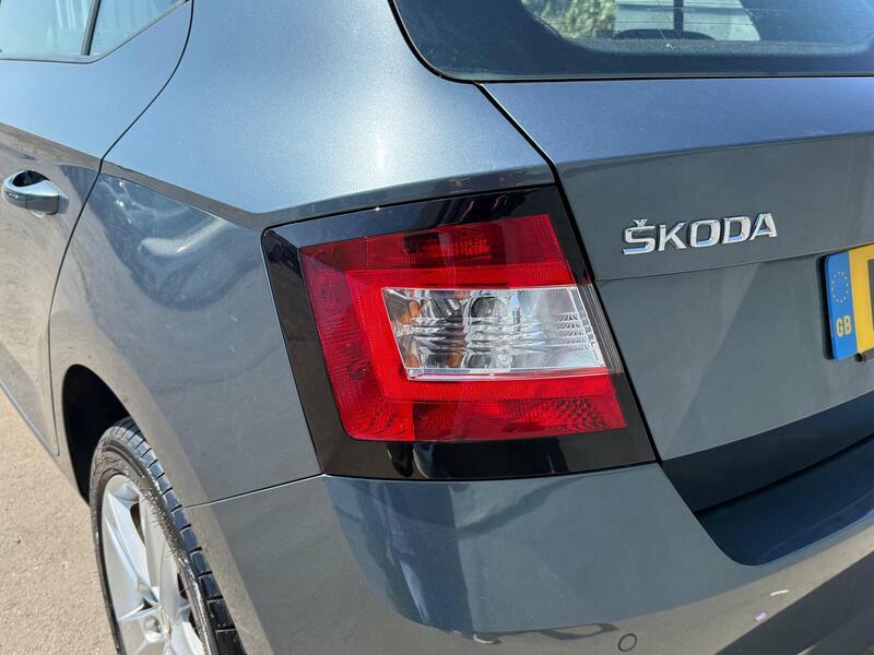 Skoda Fabia 1.0 Se Mpi Red Low Tax Bluetooth Cruise Dab Red #28