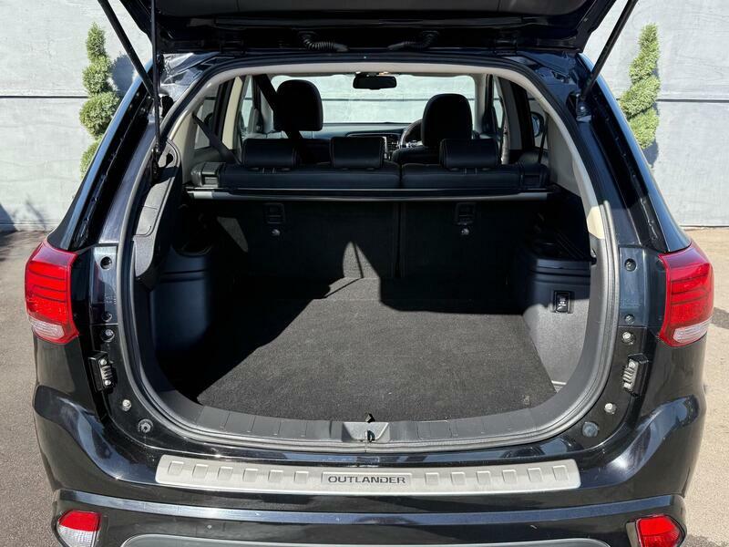 Mitsubishi Outlander 2.2 Di-d Gx4 Suv 4Wd Euro 6 Ss Black #11