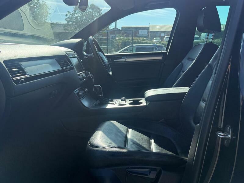 Volkswagen Touareg 3.0 Tdi V6 R-line Scr 262Ps 4Motio Blue #19