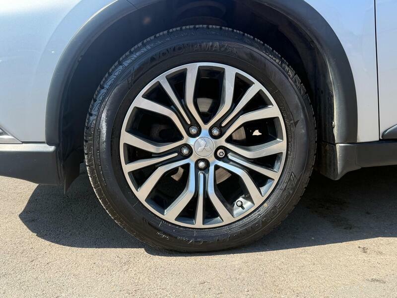 Mitsubishi Outlander Suv 2.0H 12Kwh Gx3h Cvt 4Wd Euro 6 Ss 201 Black #39