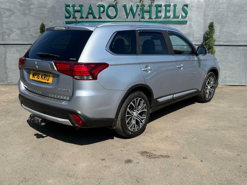 Mitsubishi Outlander 2.2 Di-d Gx4 Suv 4Wd Euro 6 147 P Silver #5