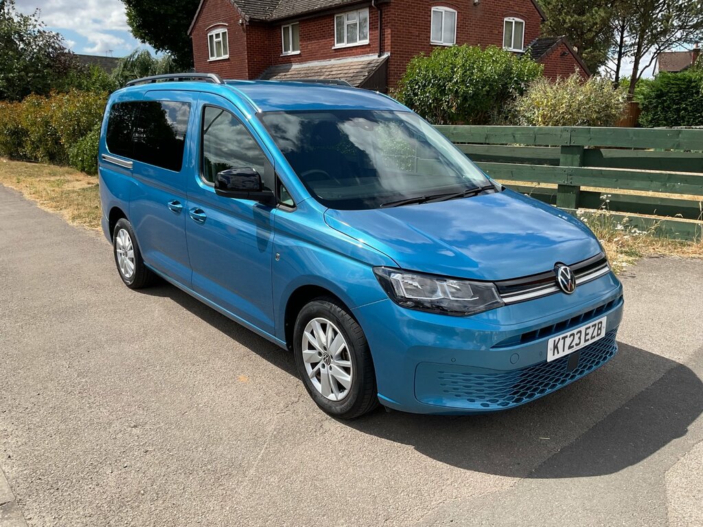 Volkswagen Caddy Maxi Life 2.0 Tdi Life Mpv Dsg Euro 6 Ss 122 Blue