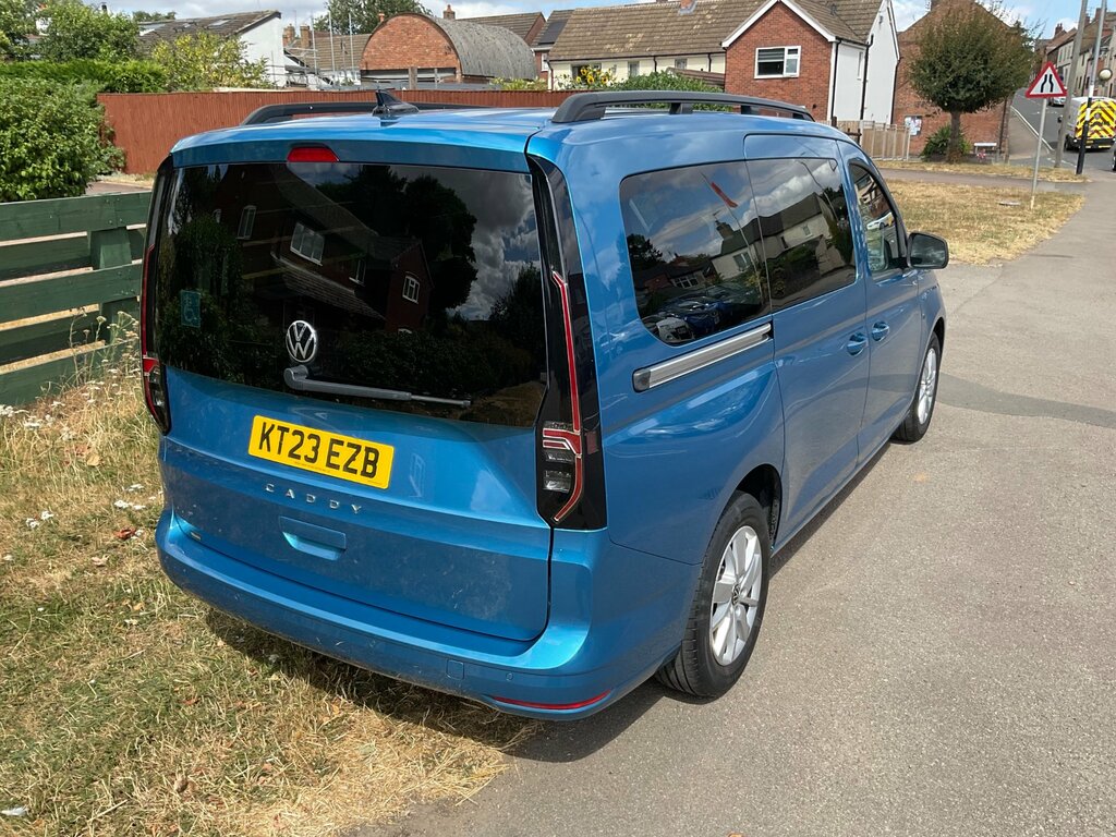 Volkswagen Caddy Maxi Life 2.0 Tdi Life Mpv Dsg Euro 6 Ss 122 Blue #4