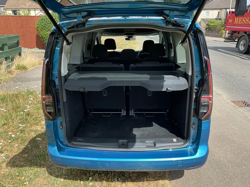 Volkswagen Caddy Maxi Life 2.0 Tdi Life Mpv Dsg Euro 6 Ss 122 Blue #5