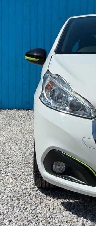 Peugeot 208 2016 1.2 Puretech Active Design Lime Hatchback White #3