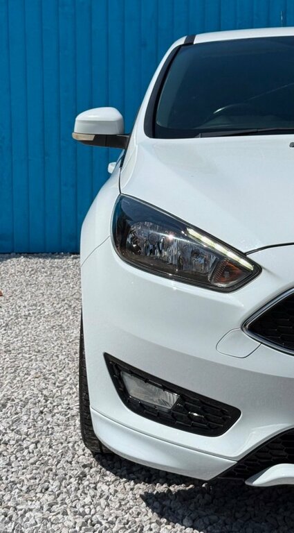 Ford Focus 2015 1.5 Tdci Zetec S Hatchback AD15KLJ White #3