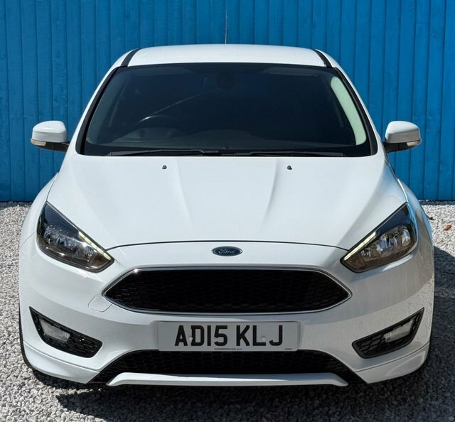 Ford Focus 2015 1.5 Tdci Zetec S Hatchback AD15KLJ White #2