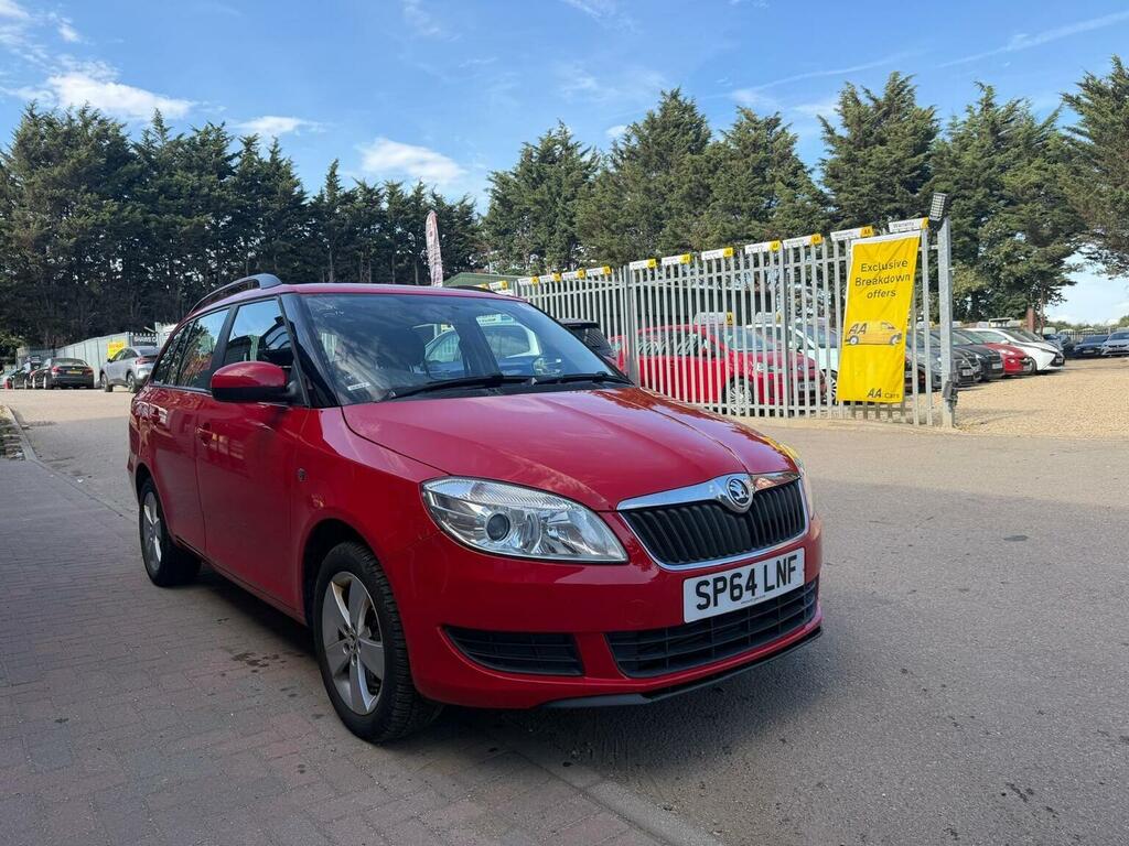 Skoda Fabia Estate 1.6 Tdi Se Euro 5 201464 Red