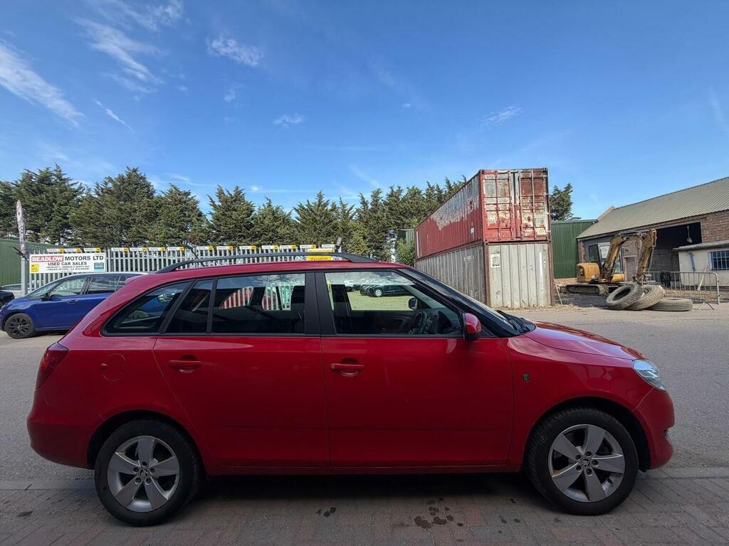 Skoda Fabia Estate 1.6 Tdi Se Euro 5 201464 Red #6