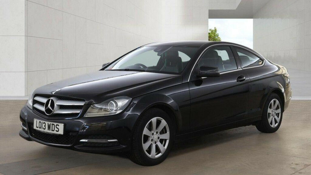 Mercedes-Benz C Class C350 Cdi Blueefficiency Amg Sport Plus 5-Door Grey #13