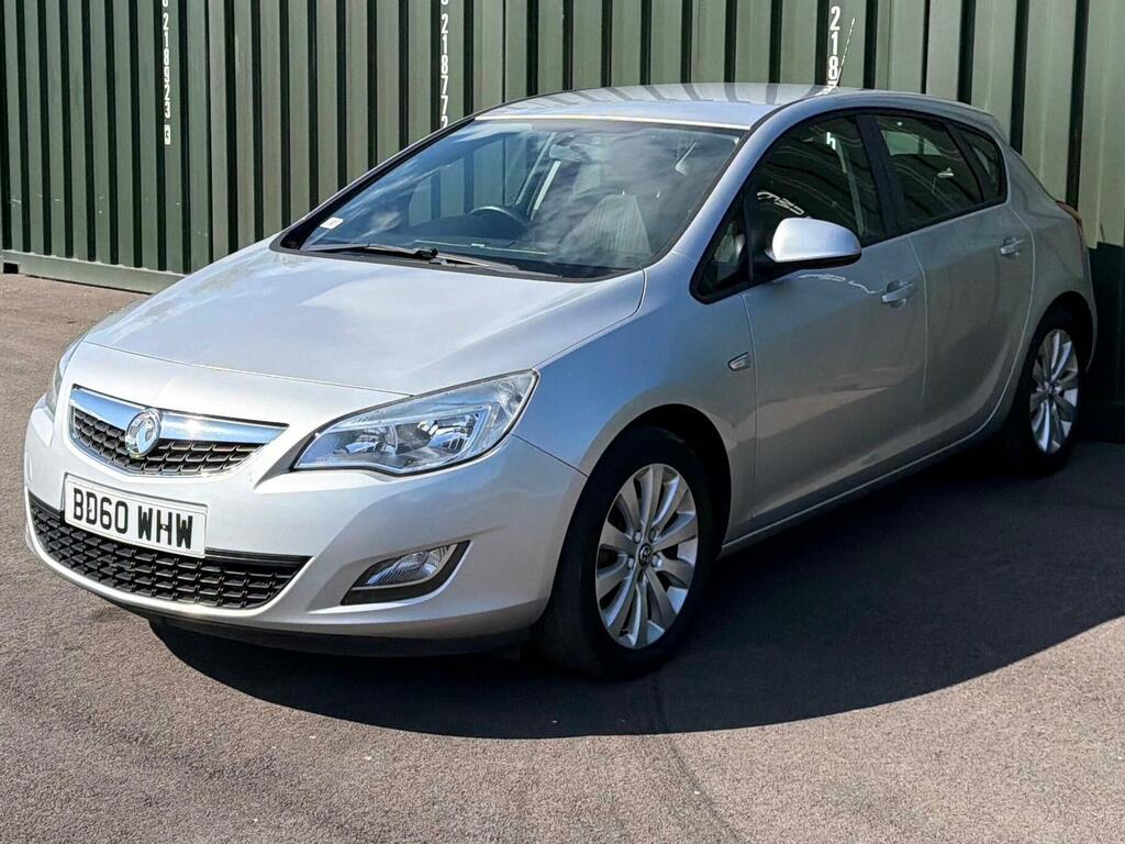 Vauxhall Astra Exclusiv BD60WHW Silver #3
