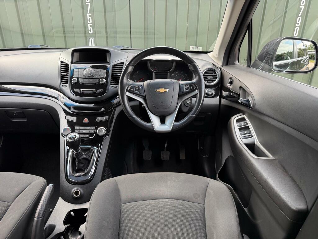 Chevrolet Orlando 2.0 Ls Vcdi 130 Bhp Red #14